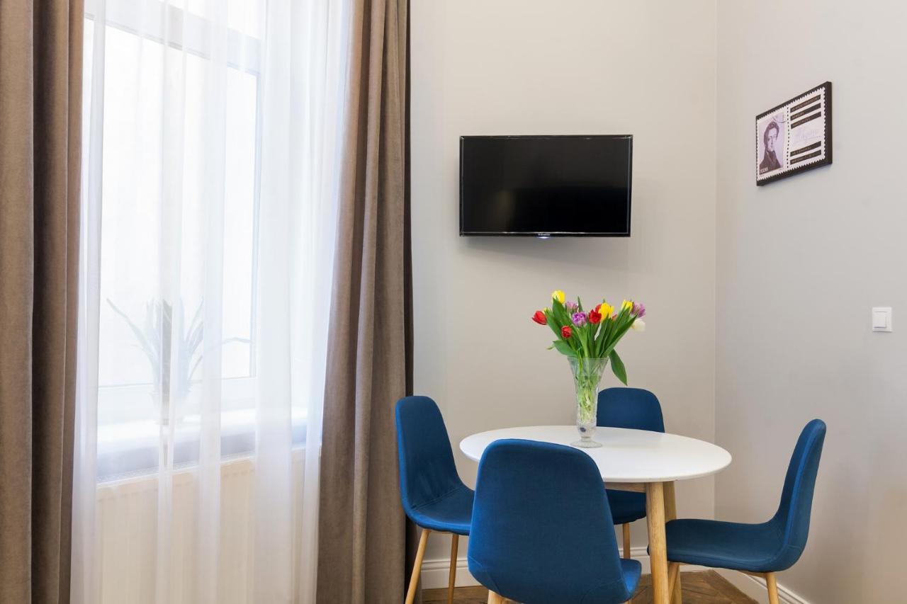 Chopin Apartment In The Center Of Lviv Exterior foto